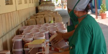 Trabajadoras de una mipyme en Ciego de Ávila. Foto: Osvaldo Gutiérrez Gómez / ACN / Archivo.