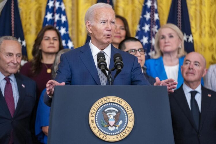 El presidente Joe Biden en la Casa Blanca. Foto: EFE/EPA/SHAWN THEW / POOL.