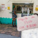 Venta de pollo y otros productos alimenticios en un negocio privado de La Habana. Foto: Otmaro Rodríguez.