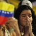 Una venezolana participa en una protesta tras las elecciones presidenciales del domingo en las que el Consejo Nacional Electoral (CNE) dio como ganador a Nicolás Maduro, este miércoles en Cali (Colombia). Foto:  Ernesto Guzman Jr/EFE.