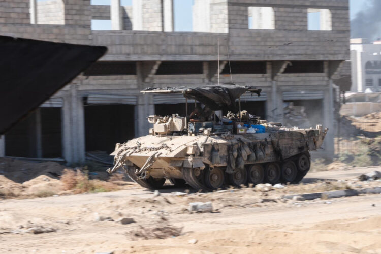 Vehículo militar israelí en Gaza. Foto: Ejército de Israel vía EFE.