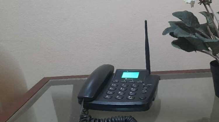 Dispositivo conectado a la Telefonía Fija Alternativa (TFA) en Cuba. Foto: Facebook/Etecsa.