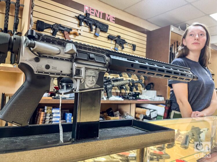 Tienda de armas en El Paso, Texas. Foto: Kaloian.