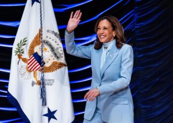 Kamala Harris en el Instituto del Caucus Hispano del Congreso en Washington DC. Foto:  EFE/EPA/JIM LO SCALZO.