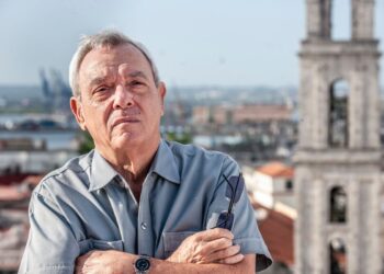 Eusebio Leal, Historiador de La Habana, en la Plaza de San Francisco de Asis, La Habana, Cuba. Foto: HECTOR GARRIDO.