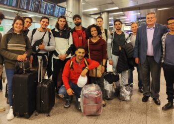 Un nuevo grupo de 11 jóvenes cubanos llegaron a Rusia para estudiar especialidades asociadas al ferrocarril. Foto: Eduardo Rodríguez Dávila / Facebook.