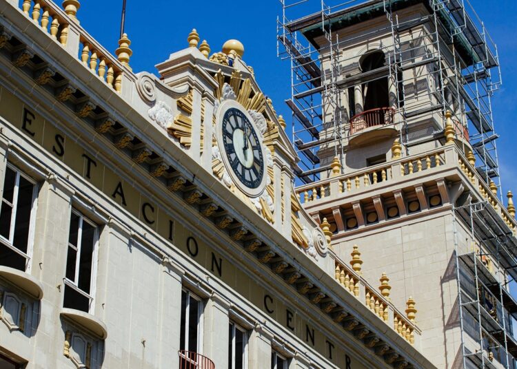 Estación Central de Ferrocarril de La Habana, en restauración. Foto: Naturaleza Secreta / Tomada del perfil de Facebook de Eduardo Rodríguez Dávila.