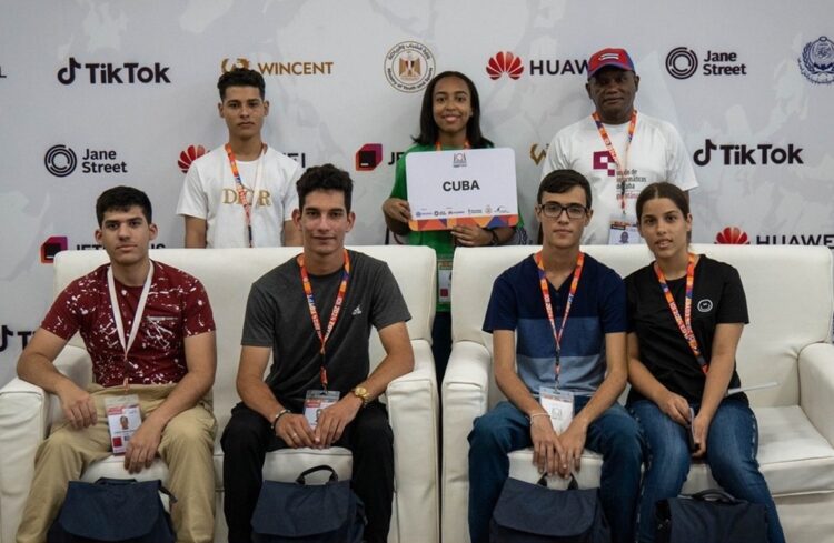 Equipo cubano en la Olimpiada. Foto: International Olympiad in Informatics - IOI/Facebook.