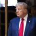 El expresidente estadounidense Donald J. Trump llega a una conferencia de prensa en el vestíbulo de la Torre Trump en Nueva York, Nueva York, el 6 de septiembre de 2024. Foto: Justin Lane / EFE.