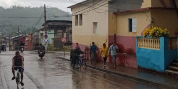 Lluvias iniciales en Baracoa por la influencia del huracán Oscar que amenaza el oriente de Cuba. Foto: Miguel Ángel Sánchez Pineda / Radio Baracoa.