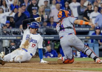 Los Dodgers comenzaron a todo tren la Serie de Campeonato con una inapelable victoria de 9-0 sobre los Mets. Foto: Allison Dinner/EFE.