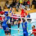 El joven y talentoso voleibolista cubano Alejandro Miguel González, en una acción de ataque durante un partido de la Liga Checa de Voleibol. Foto: volejbalcb.cz / Archivo.