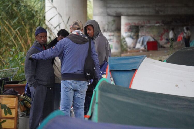 Migrantes ilegales en Italia. Foto: Alice Spagnolo/EFE/EPA.