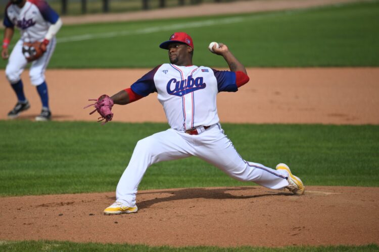 Yera se apuntó el primer triunfo cubano en la gira de preparación en Corea del Sur. Foto: Yuhki Ohboshi