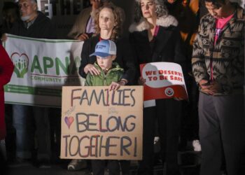 Protesta pro inmigrantes en Nueva York, hoy. Foto: EFE/EPA/SARAH YENESEL.