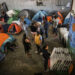 Migrantes en el albergue 'Movimiento Juventud 2000', en Tijuana, México. Foto: Joebeth Terríquez/EFE.