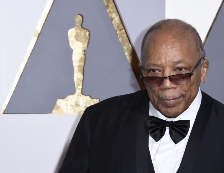 El músico, compositor, arreglista y productor estadounidense Quincy Jones, en un foto de archivo de 2016. Jones falleció a los 91 años el 3 de noviembre de 2024. Foto: Paul Buck / EFE / Archivo.