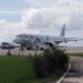 Un avión con inmigrantes irregulares cubanos devueltos a la isla. Foto: ACN/Archivo.