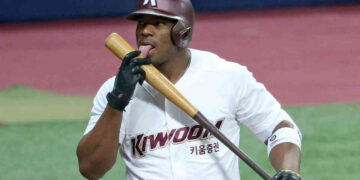 Puig durante su experienca como profesional en Corea del Sur. Foto: Agencia Yonhap/Archivo