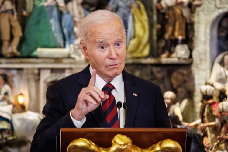 Biden en una cena en la casa Blanca, este diciembre. Foto: Samuel Corum/EFE/EPA.