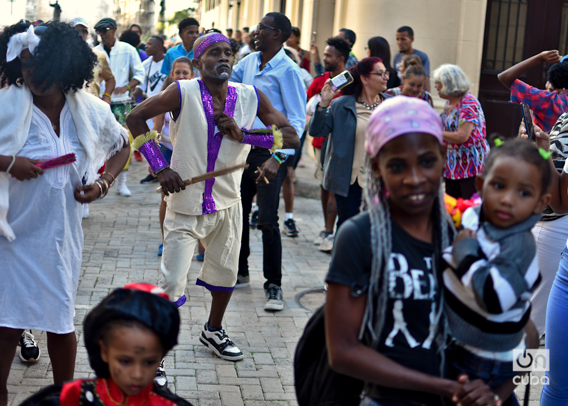 El Cabildo del Día de Reyes Afrocubano en La Habana Vieja. Foto: Otmaro Rodríguez.