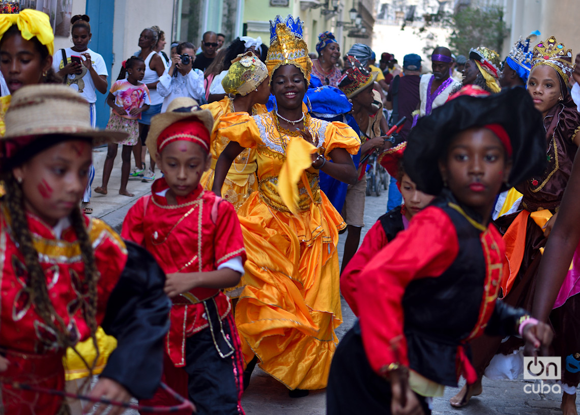 El Cabildo del Día de Reyes Afrocubano en La Habana Vieja. Foto: Otmaro Rodríguez.