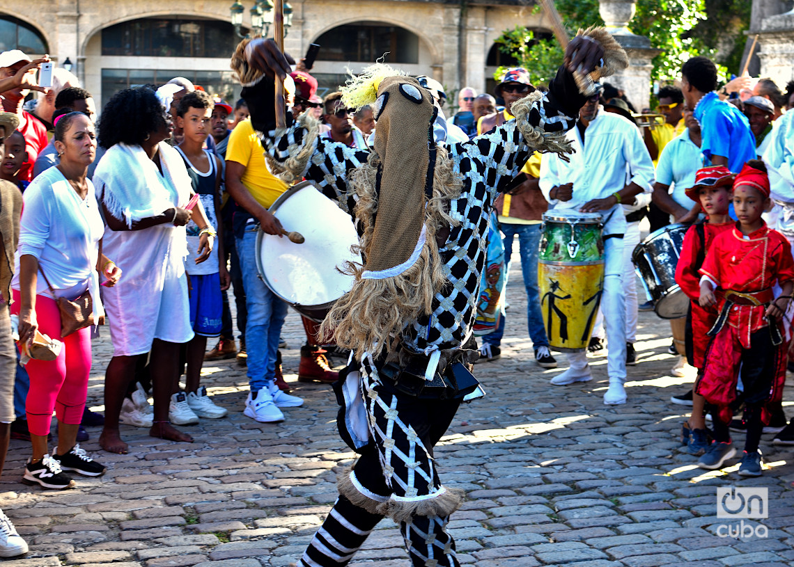 El Cabildo del Día de Reyes Afrocubano en La Habana Vieja. Foto: Otmaro Rodríguez.