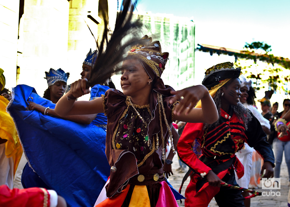 El Cabildo del Día de Reyes Afrocubano en La Habana Vieja. Foto: Otmaro Rodríguez.