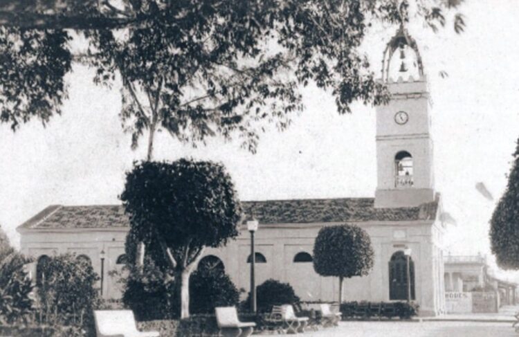 Iglesia católica de Morón. Archivo de Héctor Izquierdo Acuña.