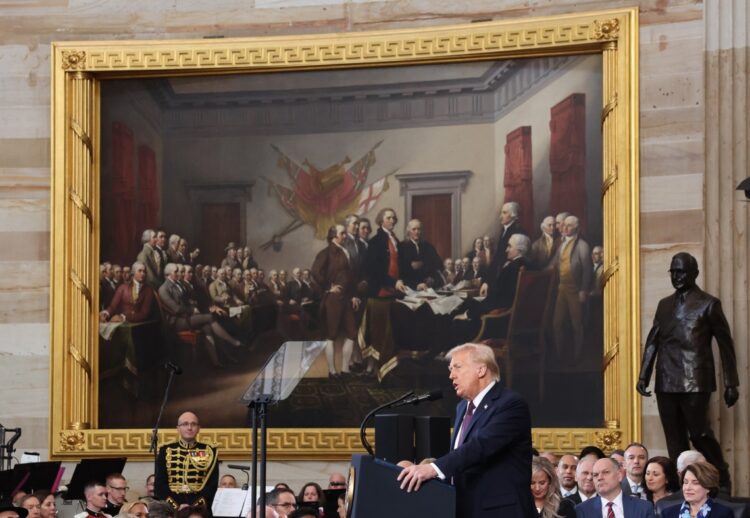 Donald Trump en su primer discurso como 47mo presidente de los Estados Unidos, Capitolio, 20 de enero de 2025. Foto: EFE/EPA/KEVIN LAMARQUE / POOL.