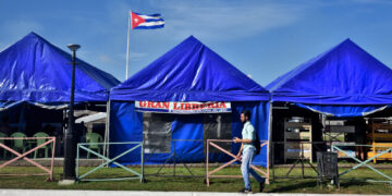 Feria Internacional del Libro de La Habana 2025, en el parque Morro-Cabaña. Foto: Otmaro Rodríguez.