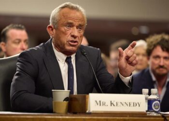 Robert F. Kennedy Jr., el nuevo secretario de Salud de EEUU. Foto: EFE/EPA/ALLISON DINNER ARCHIVO.