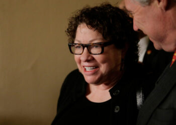 La jueza del Tribunal Supremo de EEUU, Sonia Sotomayor. Foto: PBS.