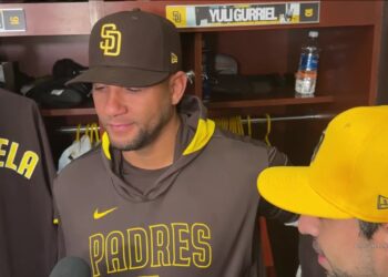 Gurriel explicó que a la hora de aceptar la propuesta de la franquicia californiana influyó su relación con Manny Machado. Foto: www.swingcompleto.com