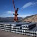 Fotografía de archivo de varillas y placas de aluminio, productos afectados por los aranceles de Donald Trump para países como México y Canadá. Foto: Alexandros Beltes / EFE / Archivo.