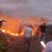 Incendio pone en peligro parque solar fotovoltaico en el munucipio de La Sierpe, en Sancti Spíritus. Foto: Escambray.