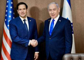 El secretario de Estado de Estados Unidos, Marco Rubio (i), durante la reunión con el primer ministro de Israel, Bejamín Netanyahu en Jerusalén. Foto: David Azagury / Embajada de EE.UU. en Jerusalén / EFE.