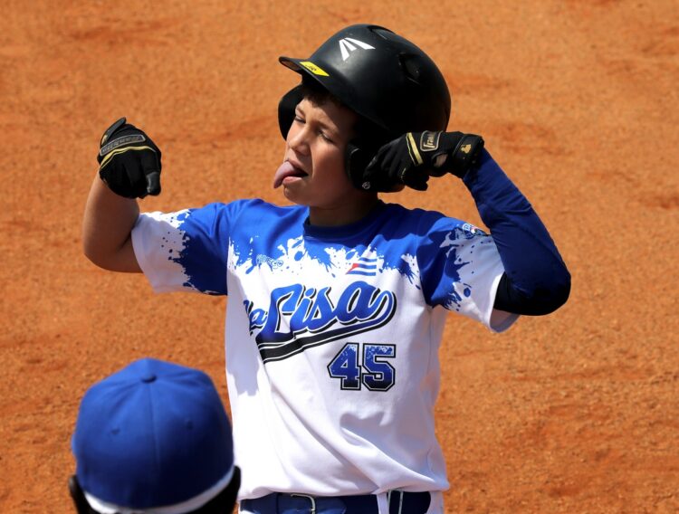 La Lisa derrotó a Santiago de Cuba en la final de las Pequeñas Ligas en la categoría 11-12 años. Foto: Ricardo López Hevia.