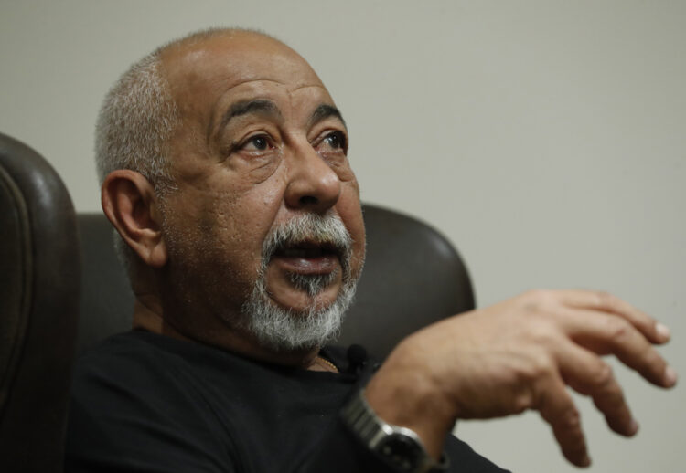 Leonardo Padura, durante una entrevista con EFE en la Ciudad de México (México), el 28 de febrero de 2025. Foto: EFE/ Mario Guzmán.