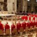 Cardenales en un cónclave.Foto: 20minutos.es