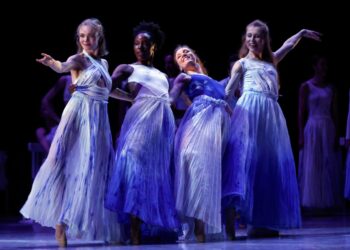 Les Ballet de Montecarlo presenta Core Meu en La Habana. Foto: EFE/ Ernesto Mastrascusa