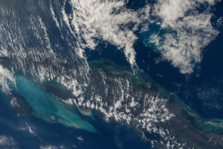Cuba es el centro de la foto número un millón captada desde la Estación Espacial Internacional. Foto: Facebook/Nasa en español.