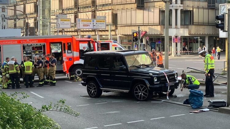 La policía estima que se trata de un accidente vial y no un acto terrorista. Foto:  Marco Krefting/ DPA.