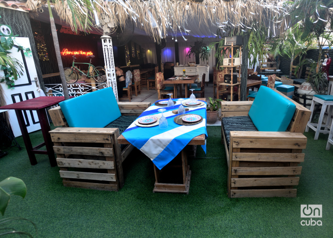 Restaurante Star Café, en La Habana Vieja. Foto: Otmaro Rodríguez.