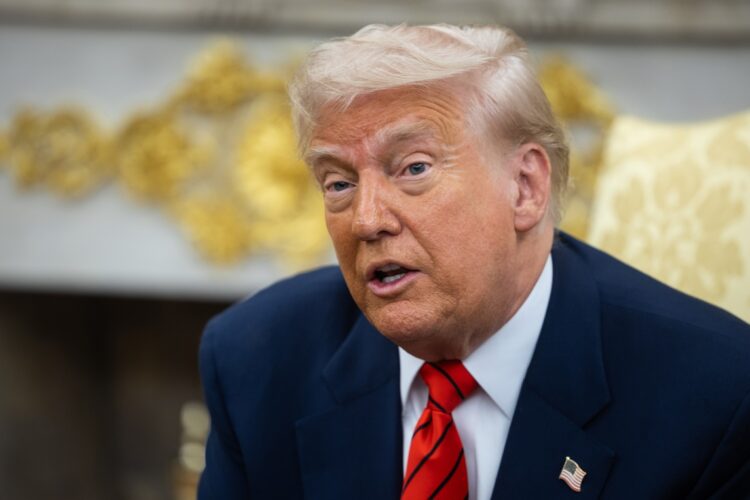 El presidente Trump durante un encuentro con el primer ministro canadiense en la Casa Blanca. Foto:  EFE/EPA/FRANCIS CHUNG / POOL