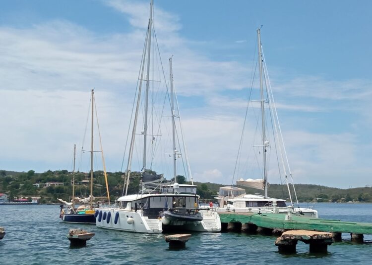 Imagen de archivo de barcos en la Marina Marlin de Santiago de Cuba. Foto: Tomada del perfil de Facebook de la entidad / Archivo.
