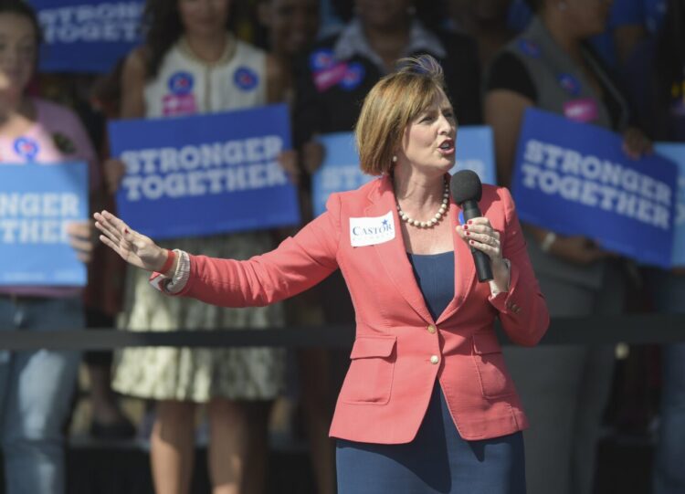 La congresista Kathy Castor aseguró que seguirán presionando al gobierno de Donald Trump para la reunificación de la cubana Heidy Sánchez con su familia en Estados Unidos. Foto: Tomada de Florida Politics.