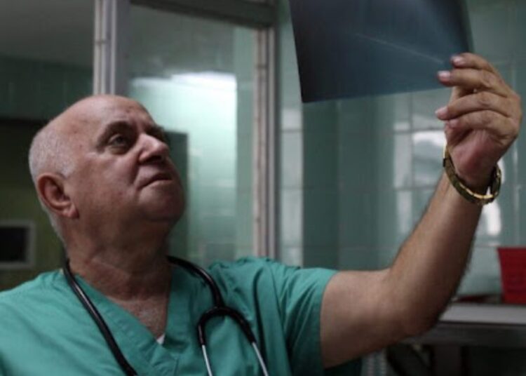 El Doctor Armando Caballero López fue un maestro de la medicina intensiva en Cuba. Foto: Tomada de Cubadebate.