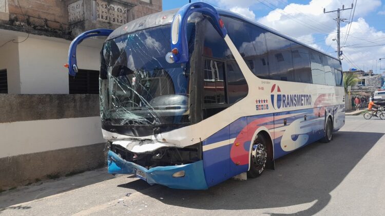 ómnibus agresión Cárdenas