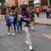 Personas salen de sus apartamentos en Bogotá, tras un sismo de magnitud 6,5 este domingo 8 de junio de 2025 en Colombia. Foto: Mauricio Dueñas Castañeda / EFE.
